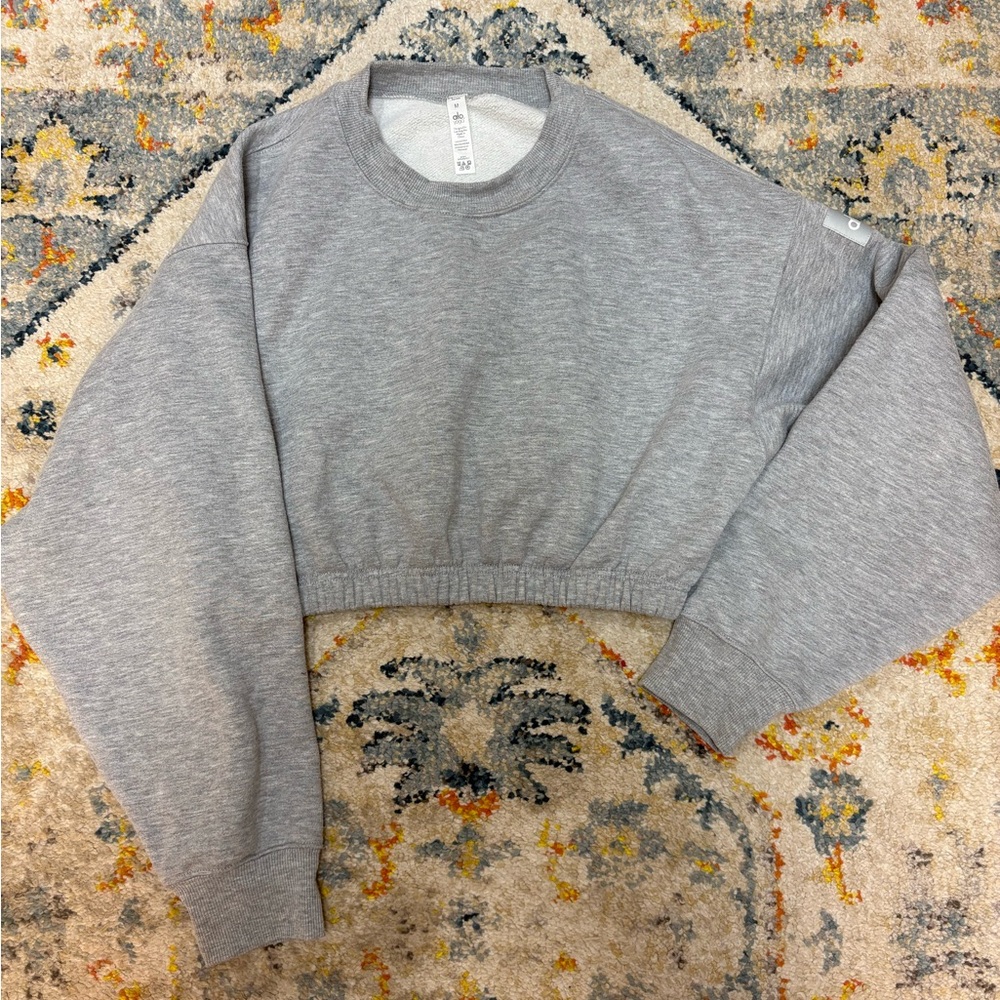 Alo Cropped Sweater